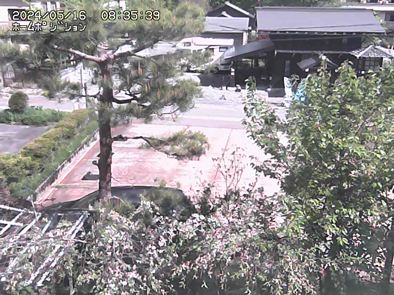 旅荘つゆくさに設置のライブカメラからの画像 奥飛騨温泉郷平湯 旅荘つゆくさ